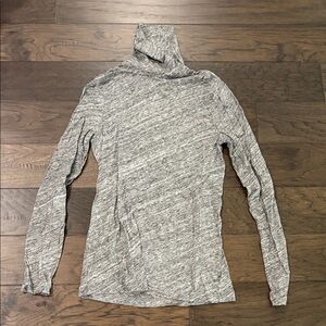 JCrew Heathered Gray Tissue Turtleneck Sz M